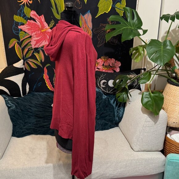 BCBG Max Azria Hooded Zippered Cardigan Knit Sweater, Rayon Blend, Cranberry, XL - Picture 4 of 12